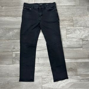 Banana Republic Men’s Traveler Pants